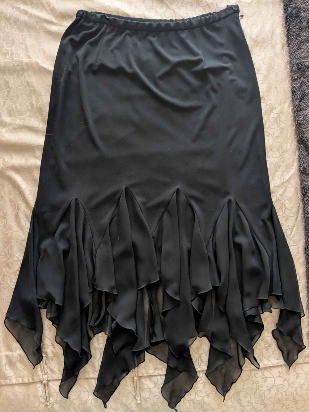 GILANI Vintage Black Skirt
